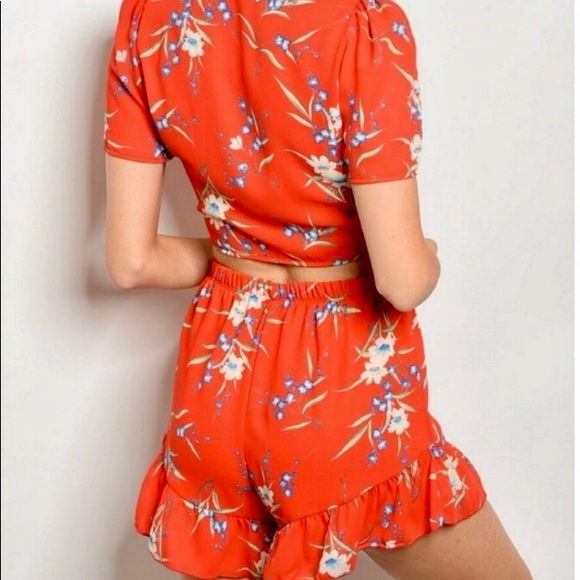 🔥🔥🔥Red Orange floral two-piece crop short set - Picture 4 of 12
